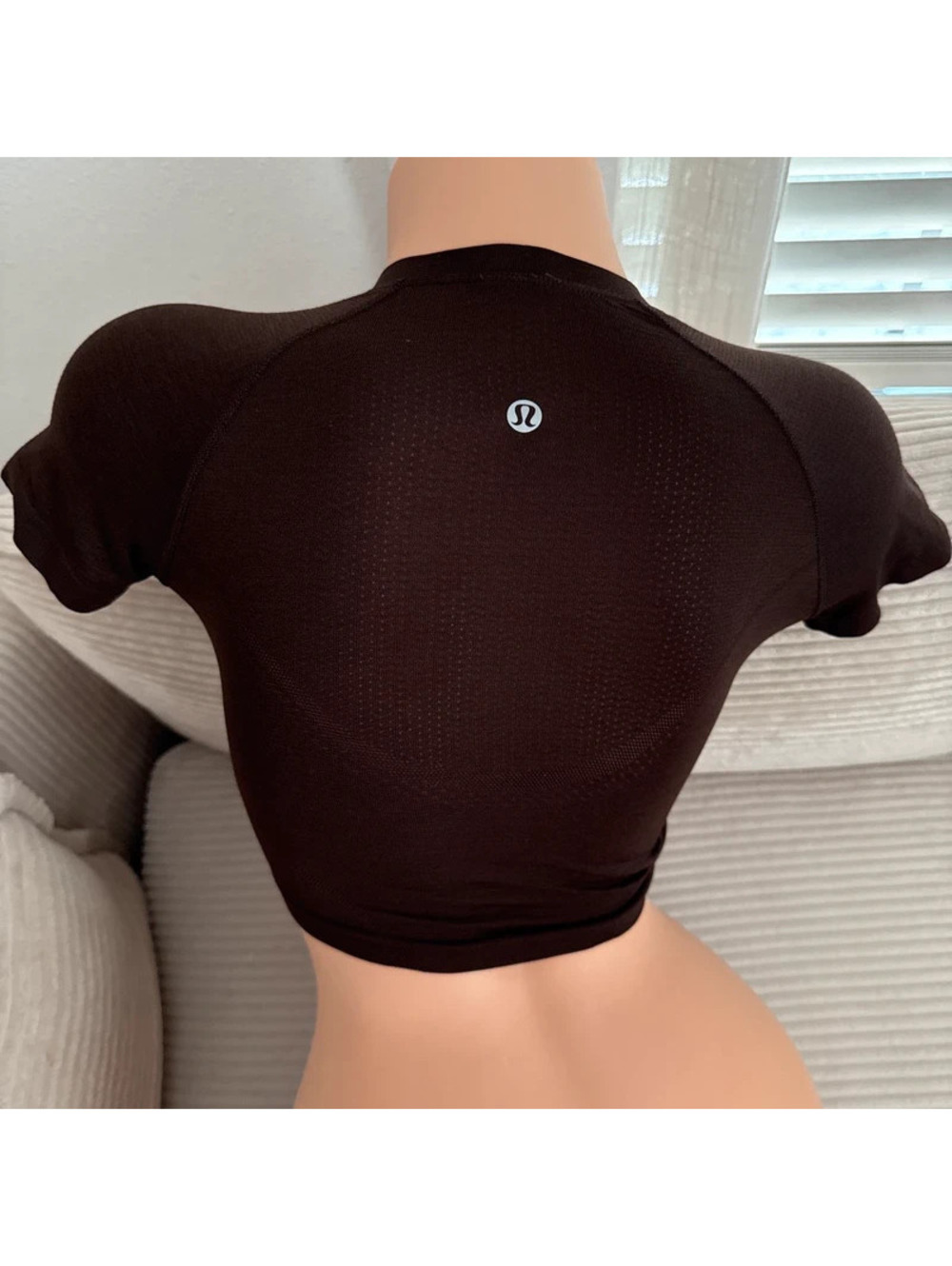 New Lululemon espresso swiftly tech cropped short sleeve